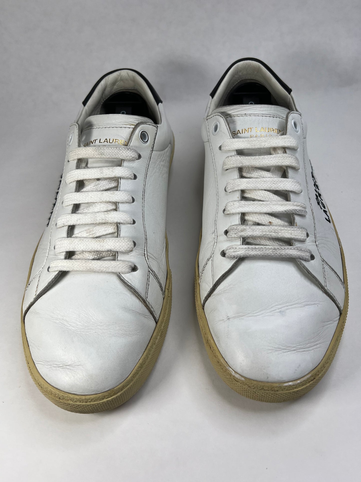 Saint Laurent Court Classic SL/06