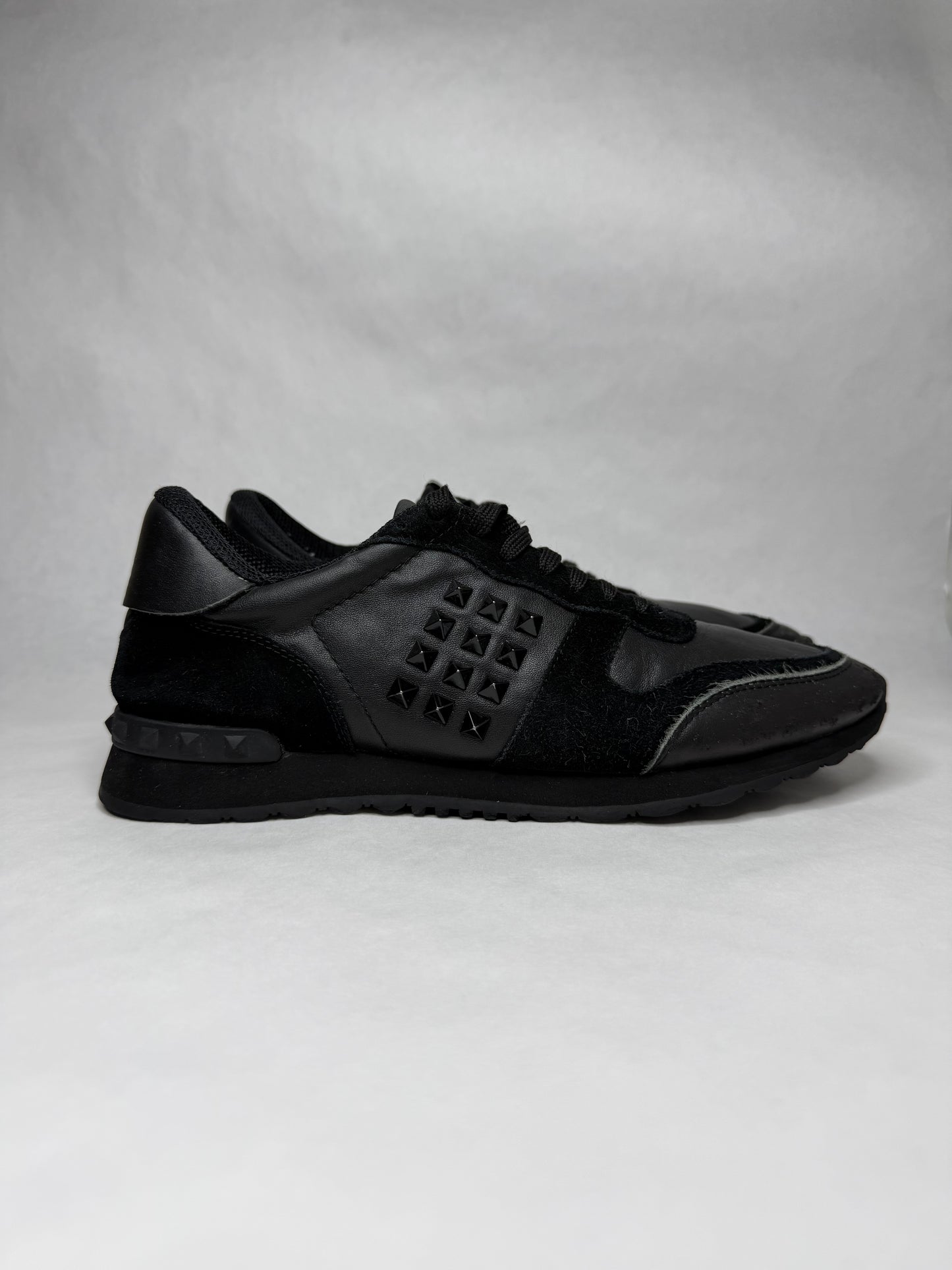 Valentino Rockrunner Sneaker (Black)