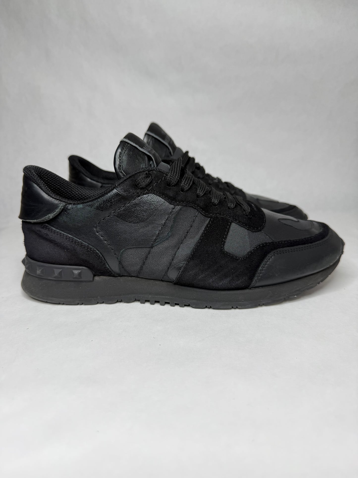 Valentino Camoflage Rockrunner Sneaker (Black)